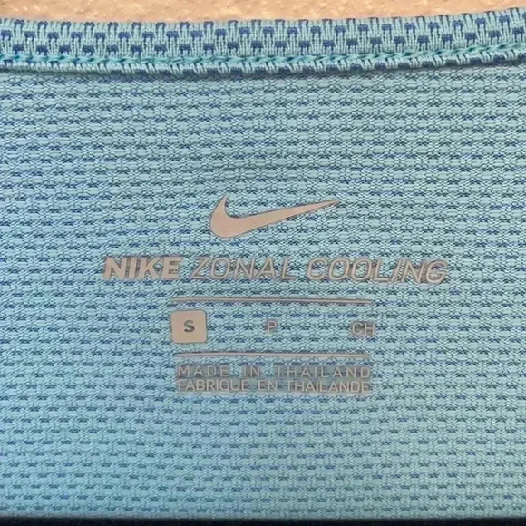 NIKE Zonal Cooling Women’s T-Shirt - Picture 5 of 7